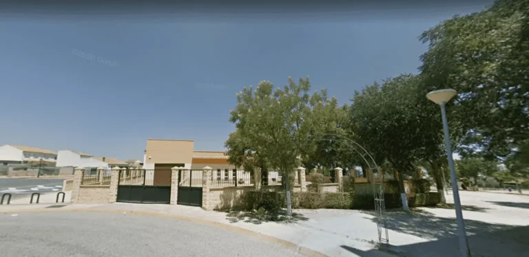 Floristería para Tanatorio Municipal de Mollina